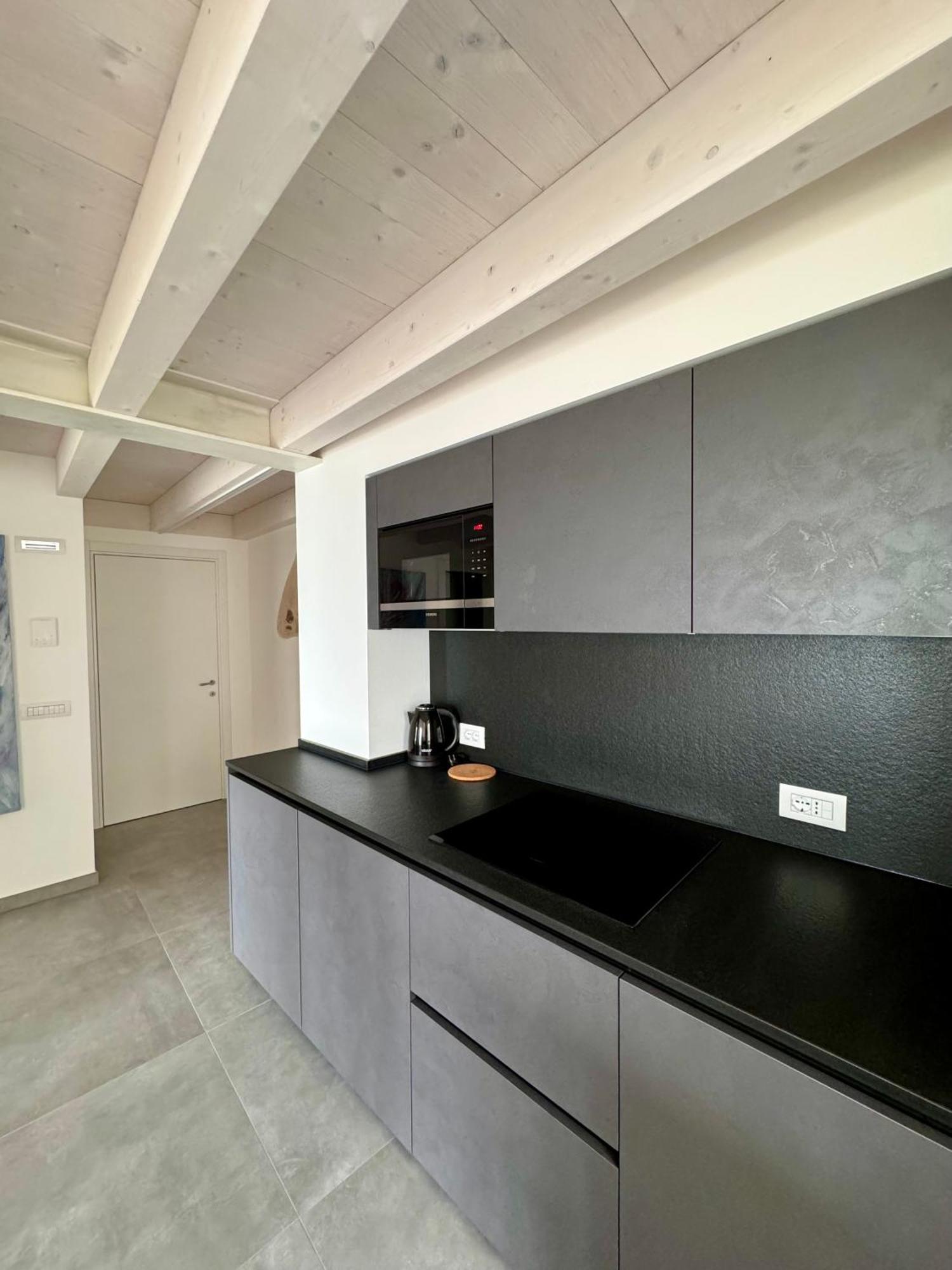 Apartamento Eco Garda Hill Tenno Exterior foto